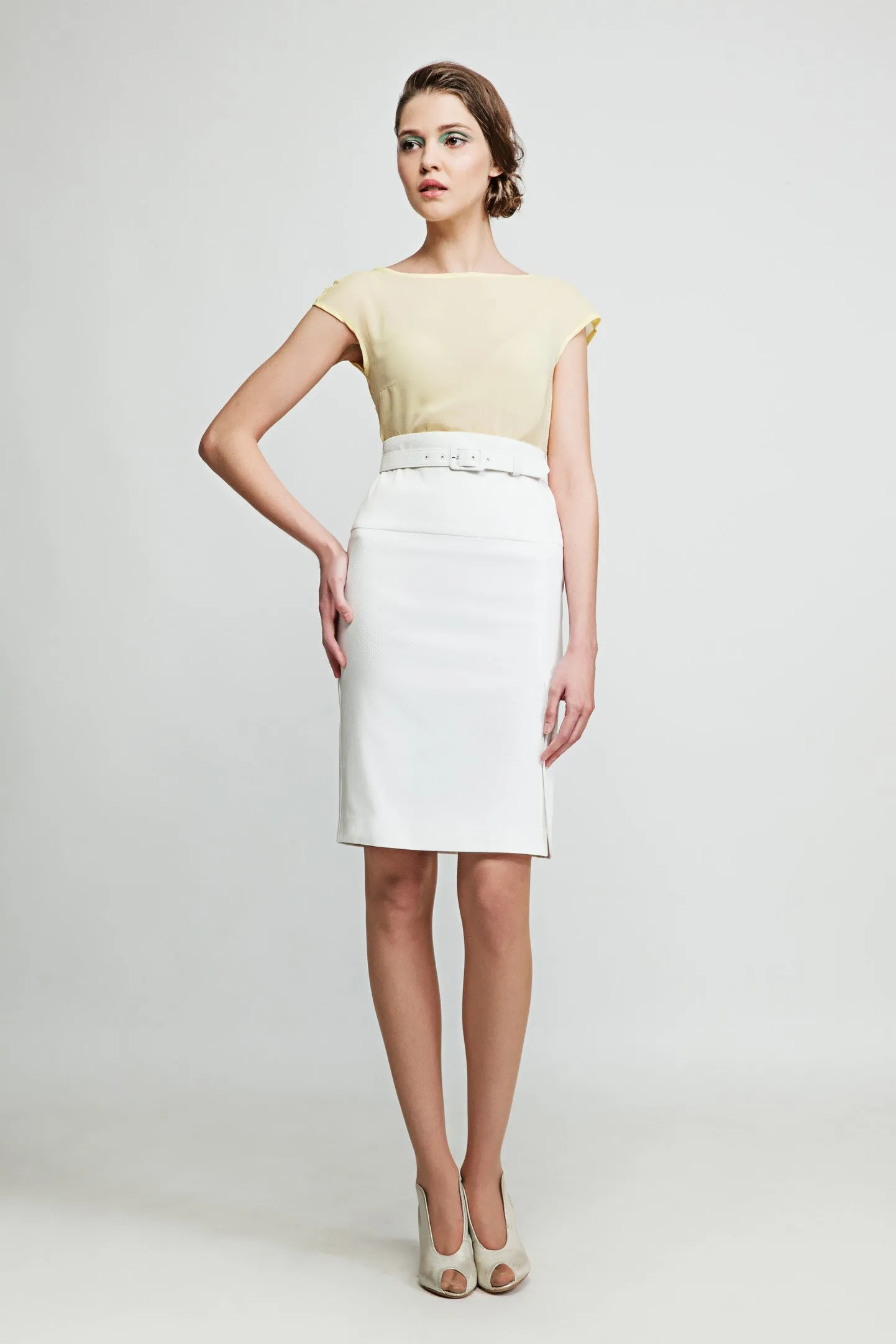 ALPINIA WHITE PENCIL SKIRT