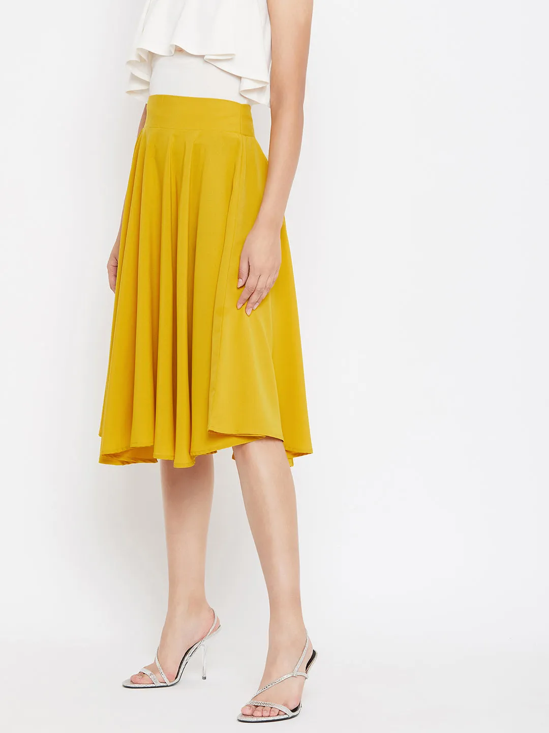 Berrylush Women Solid Yellow High-Rise Flared Midi Skirt