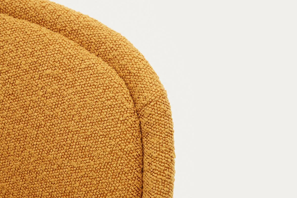 Como Aamin Chair - Shearling Fabric [Shearling Fabric]