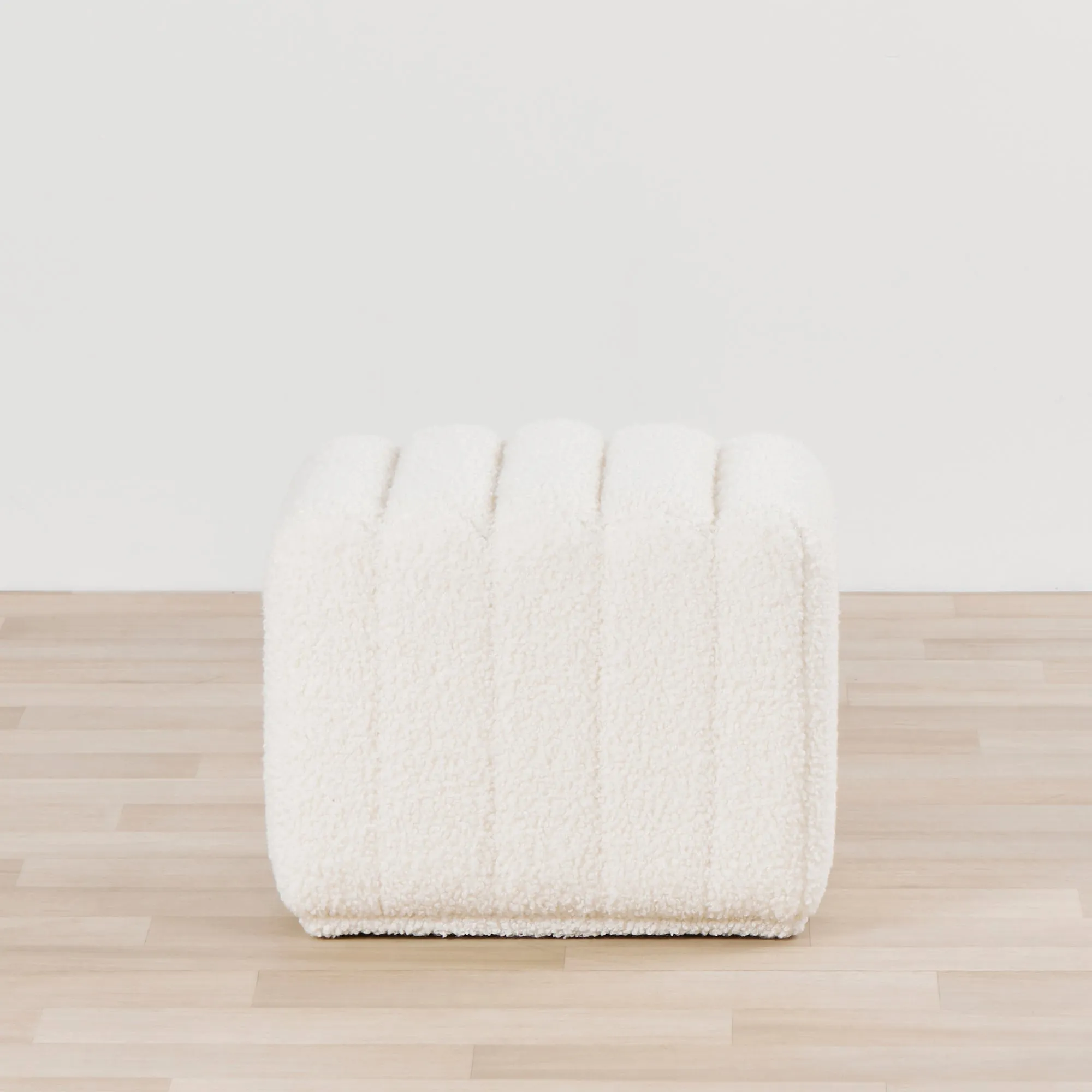 Florie Ottoman - Shearling