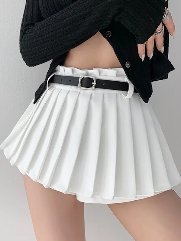 Heartbeat belt mini skirt