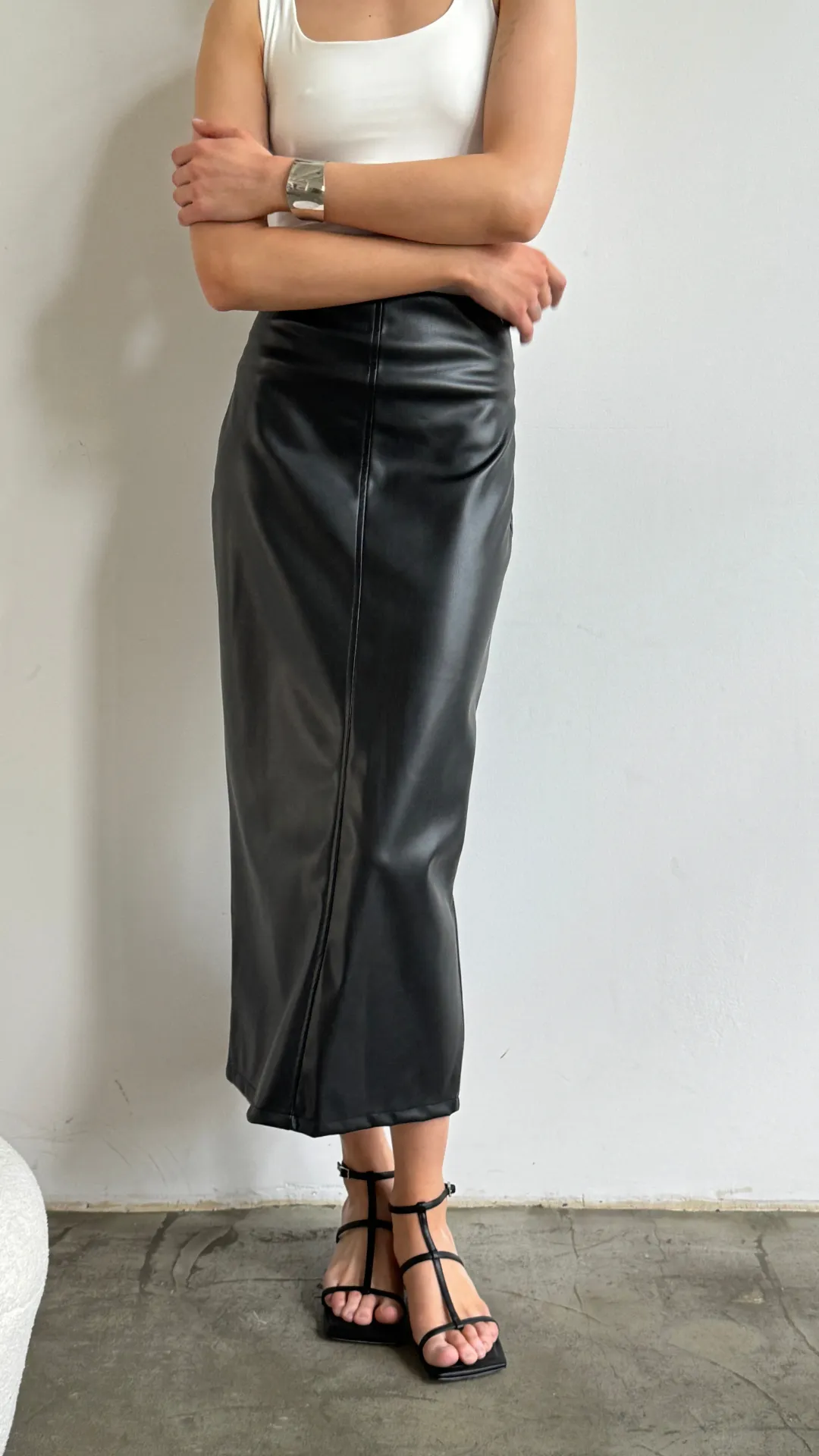 RILEY PENCIL SKIRT - BLACK