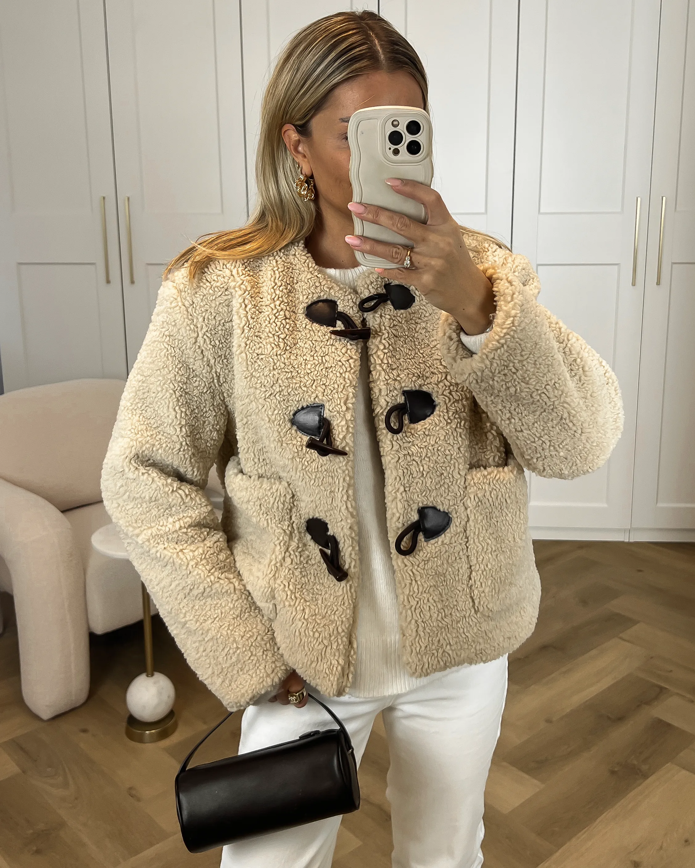 SADIE - Shearling Jacket in Beige