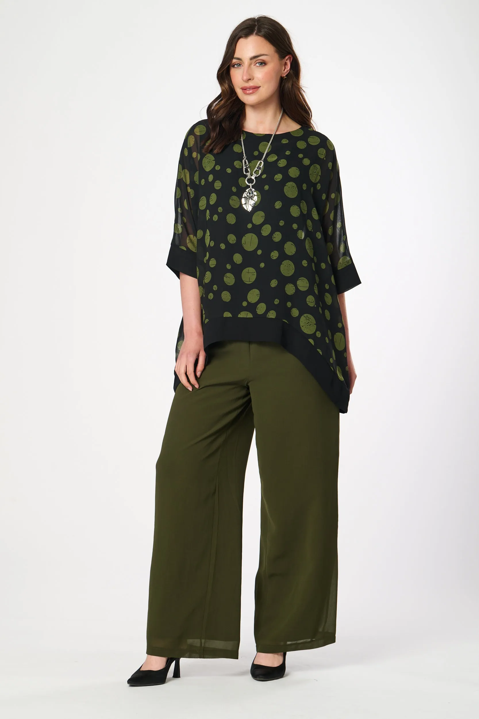 Saloos Plain Hem Band Batwing Top with Necklace