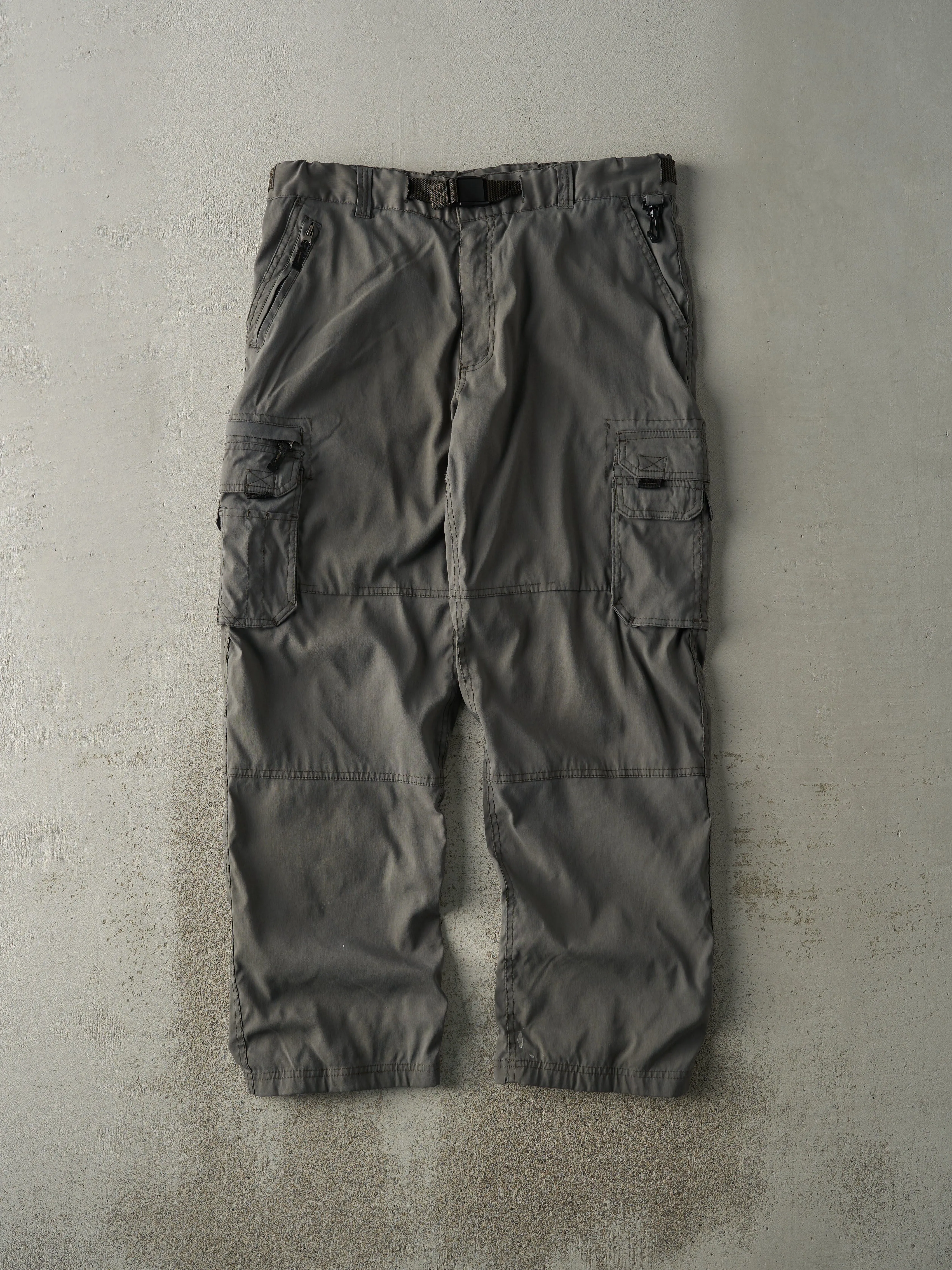 Vintage Y2K Grey Lightweight Cargo Utility Pants (35x29.5)